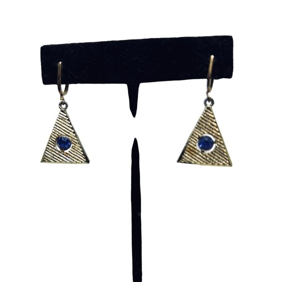 Textured Gold Tone Leaf Brooch & Earrings Set W/ Cobalt Blue Rhinestones (5752) - Picture 10 of 12